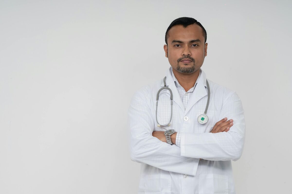 Dr. Jonas Breuer